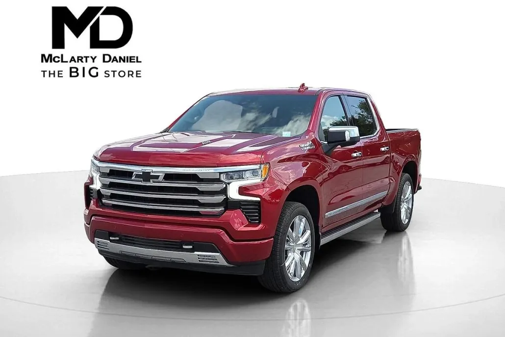 2025 Chevrolet Silverado 1500 High Country photo 1