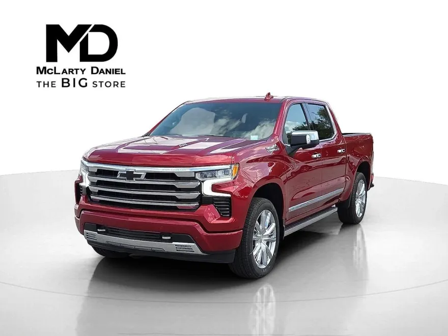 2025 Chevrolet Silverado 1500 High Country photo 1