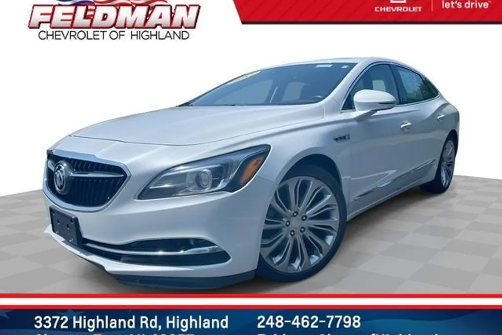2017 Buick LaCrosse Premium photo 1