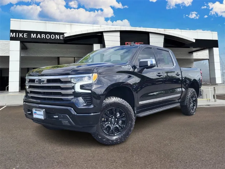 2023 Chevrolet Silverado 1500 High Country photo 1