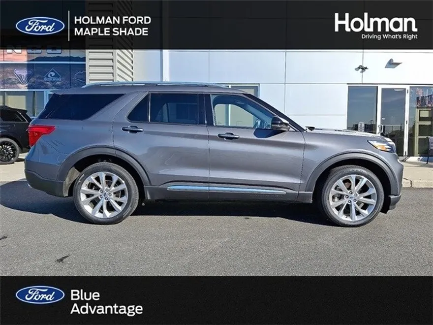 2023 Ford Explorer Platinum photo 1
