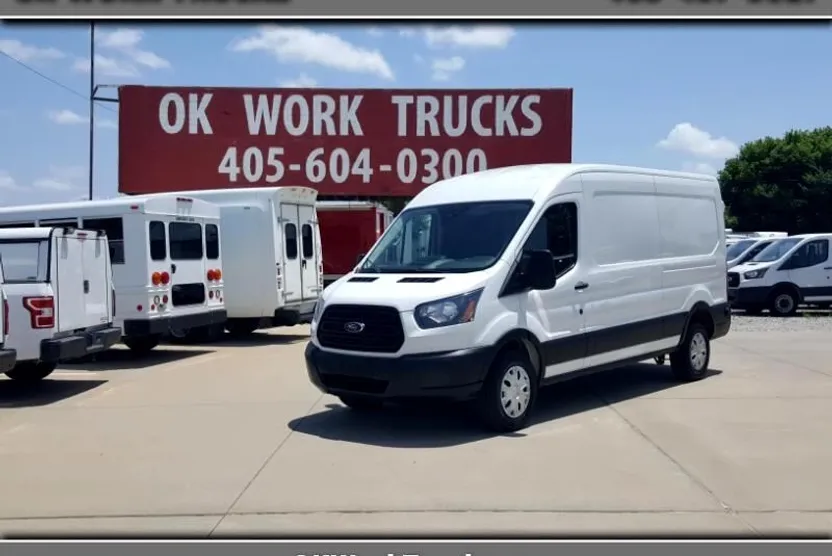 2019 Ford Transit Van photo 1