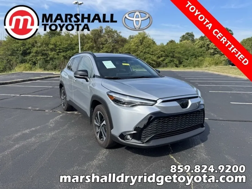 2025 Toyota Corolla Cross XLE XSE photo 1