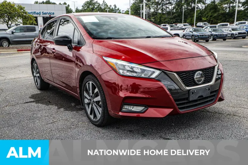 2020 Nissan Versa 1.6 SR photo 1