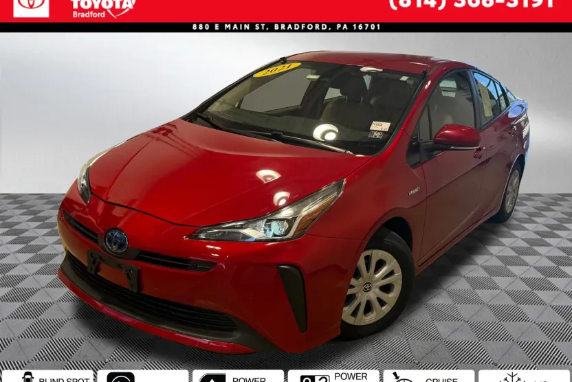2021 Toyota Prius LE photo 1