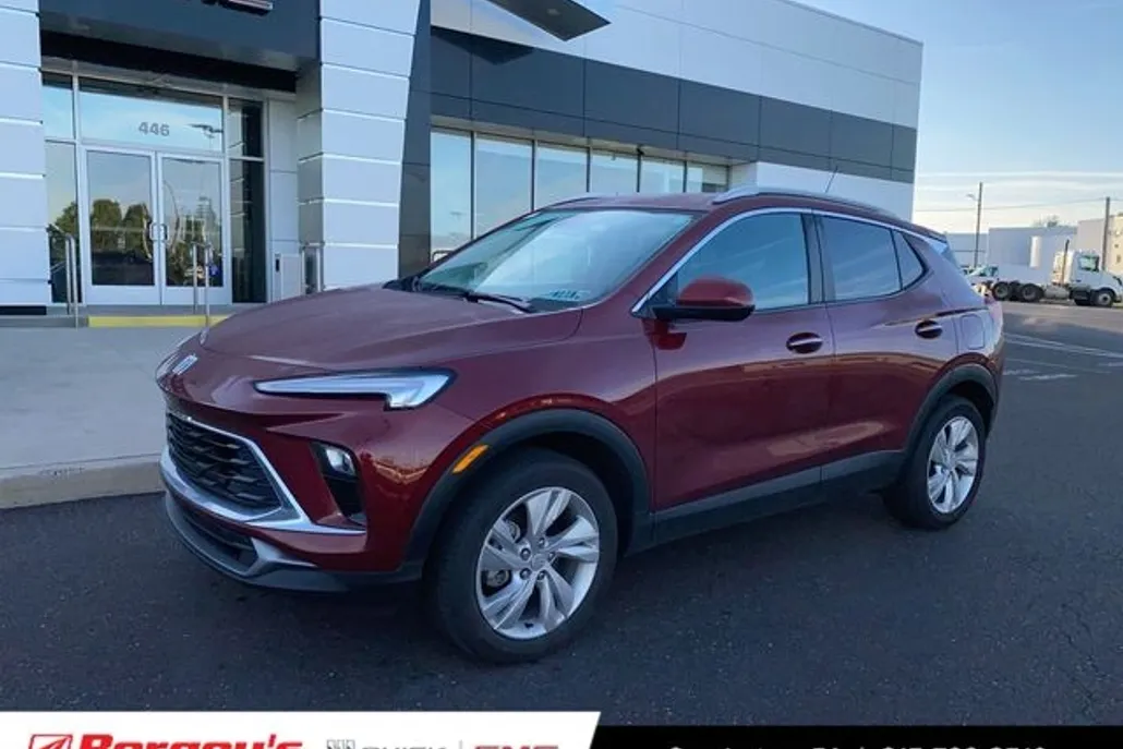 2024 Buick Encore GX Preferred photo 1