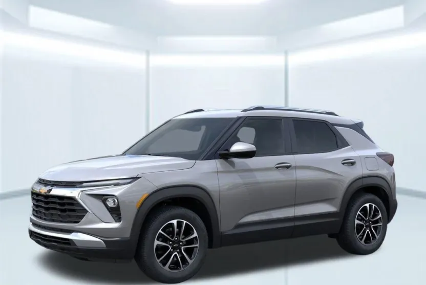 2025 Chevrolet Trailblazer LT photo 1