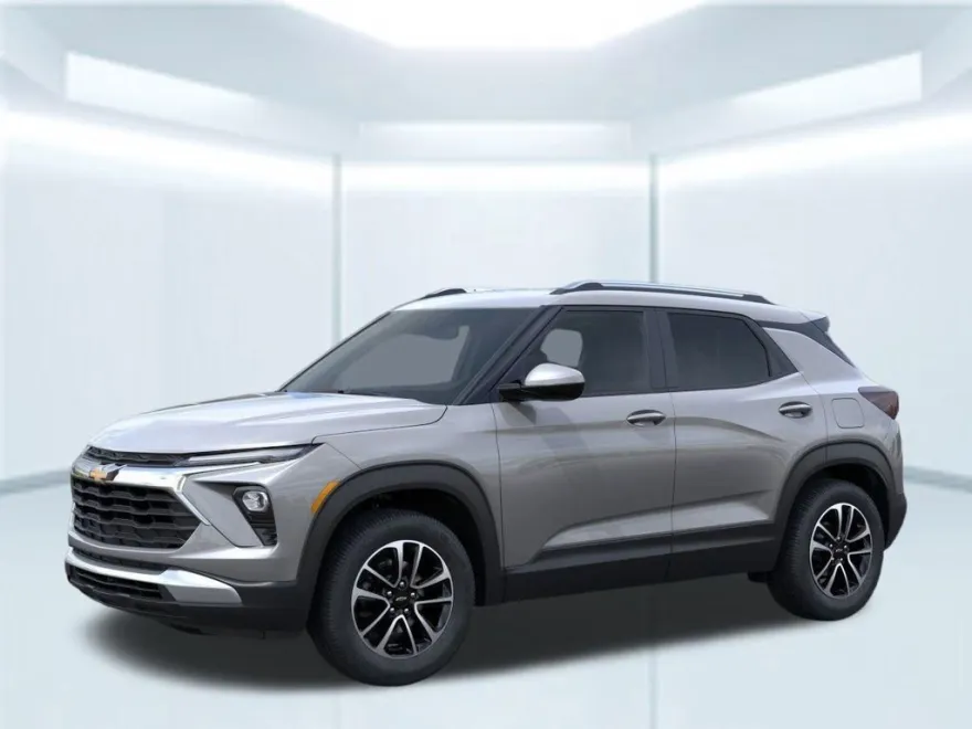 2025 Chevrolet Trailblazer LT photo 1