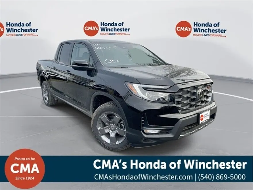 2025 Honda Ridgeline TrailSport photo 1