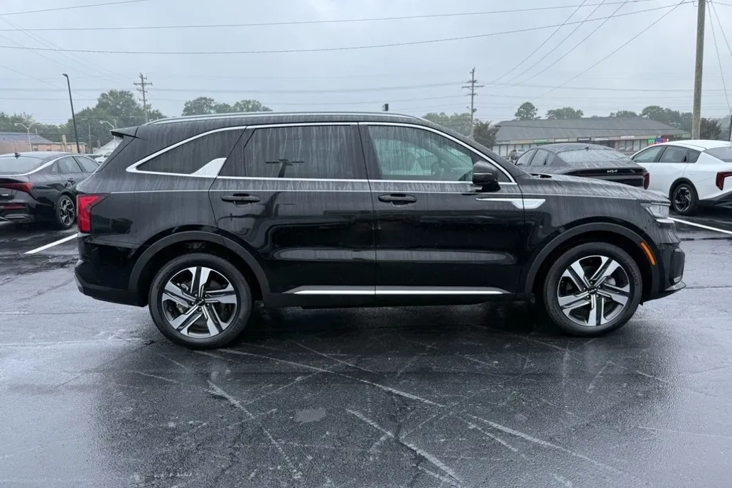 2023 Kia Sorento Hybrid EX photo 1