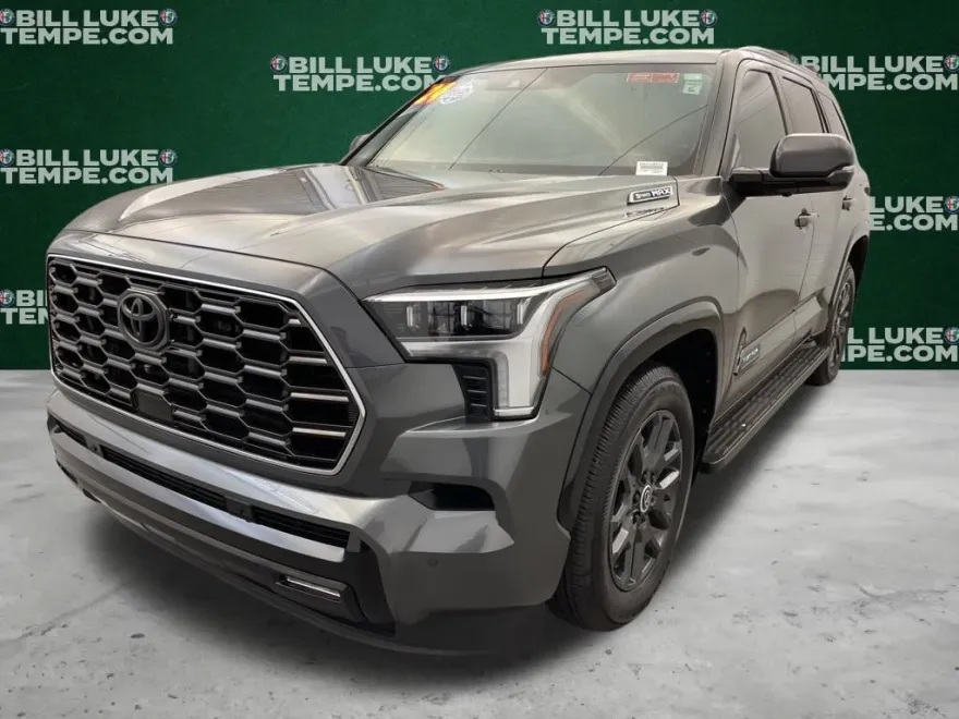2024 Toyota Sequoia Platinum photo 1