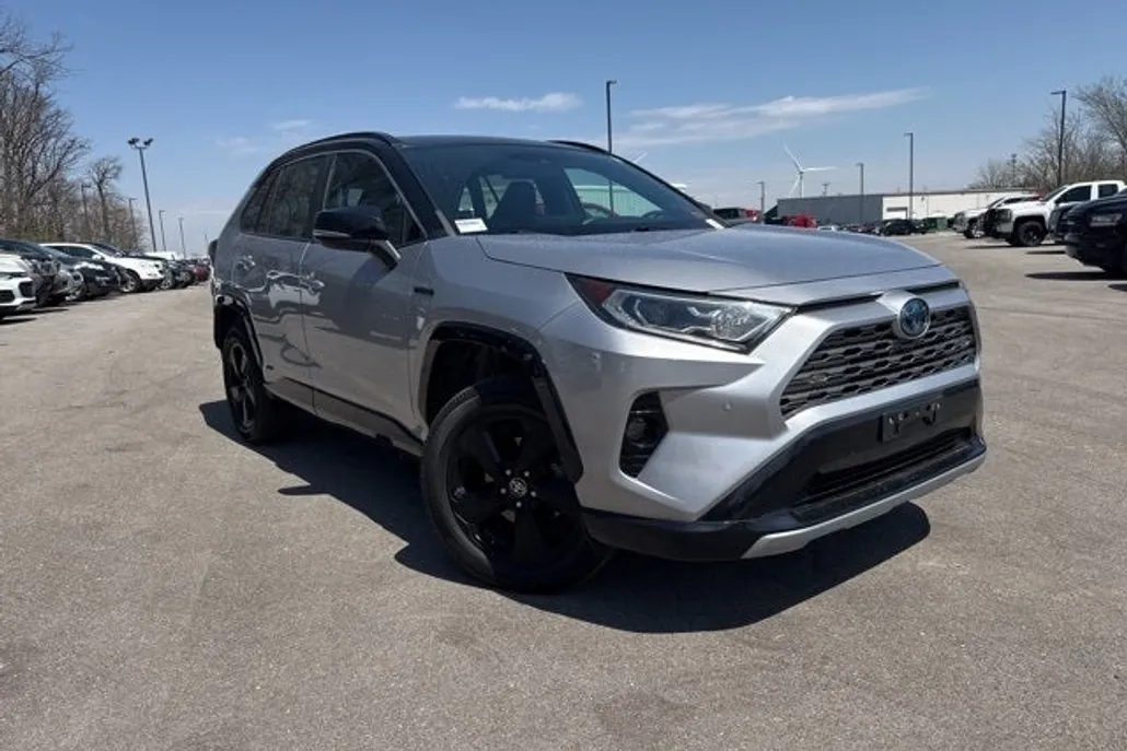 2021 Toyota RAV4 Hybrid XSE photo 1