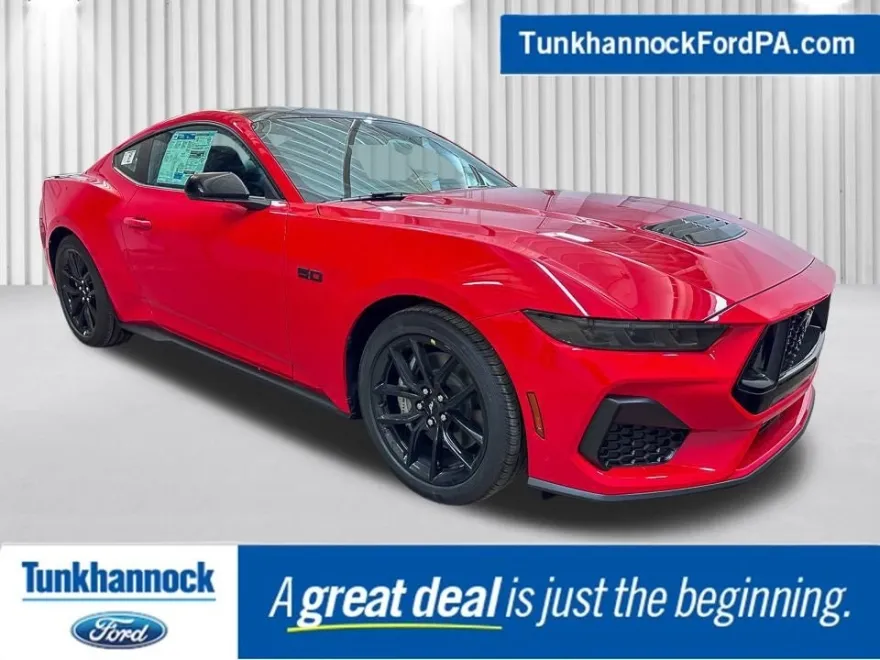 2025 Ford Mustang GT Premium photo 1