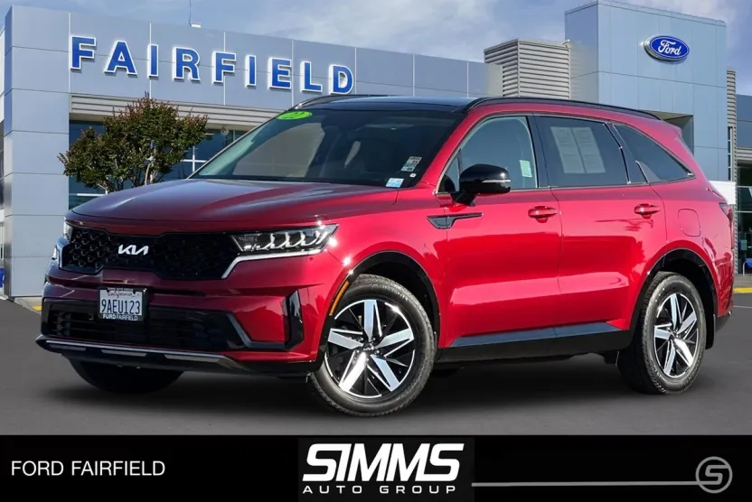 2022 Kia Sorento S photo 1