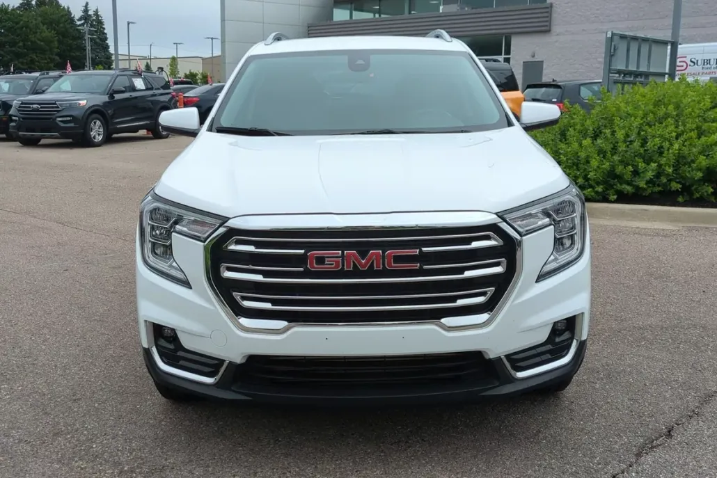 2023 Gmc Terrain SLT photo 1