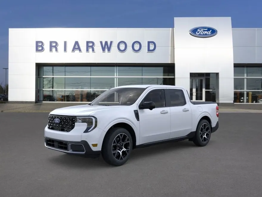 2025 Ford Maverick Lariat photo 1