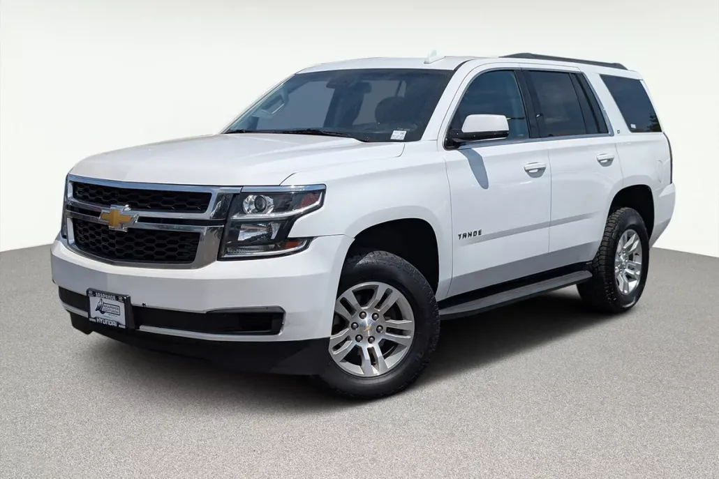 2018 Chevrolet Tahoe LT photo 1