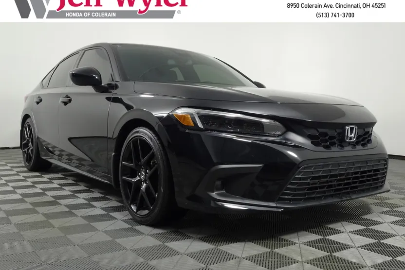 2023 Honda Civic Sport Hatchback photo 1