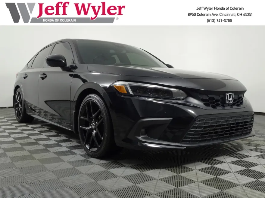 2023 Honda Civic Sport Hatchback photo 1