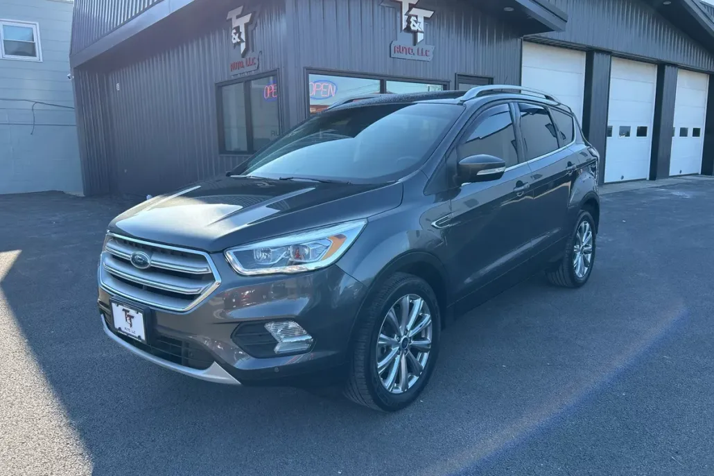 2018 Ford Escape Titanium photo 1