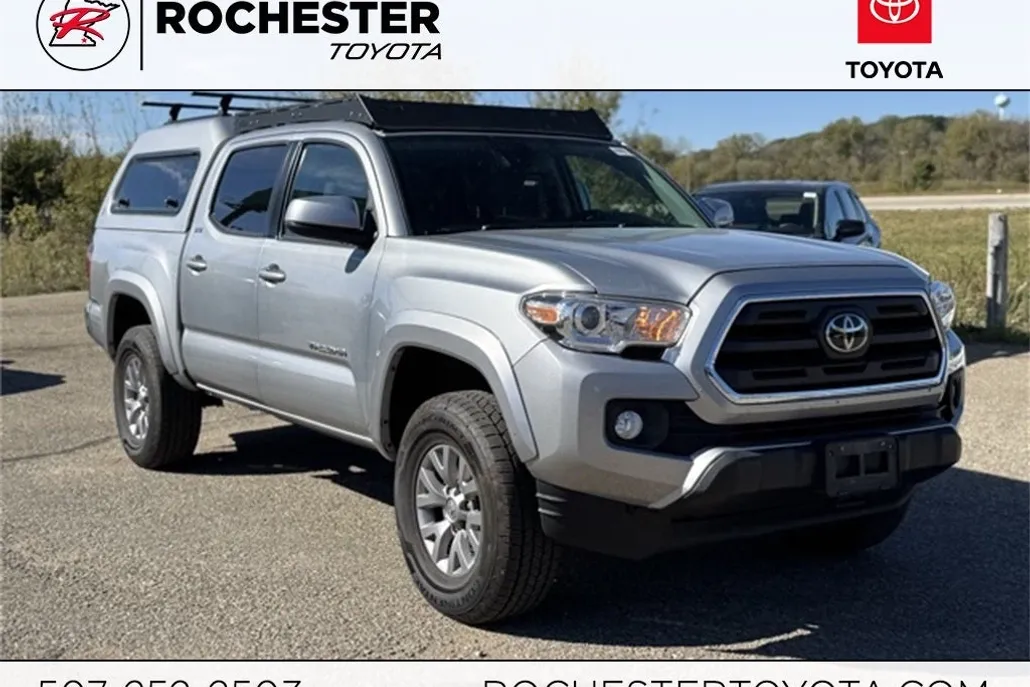 2019 Toyota Tacoma SR5 V6 photo 1