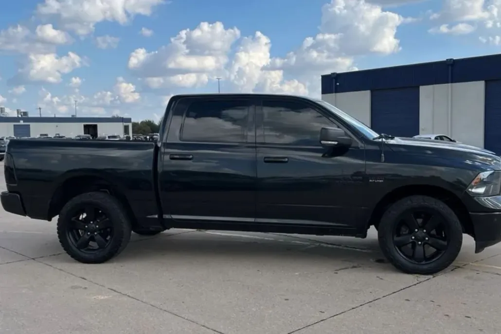 2018 Ram 1500 Big Horn photo 1