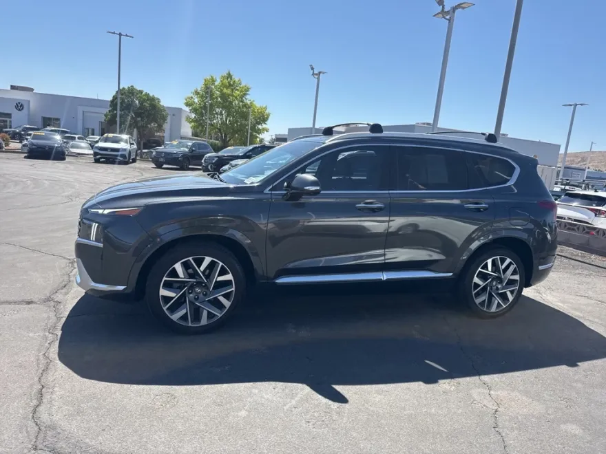 2022 Hyundai Santa Fe Calligraphy photo 1
