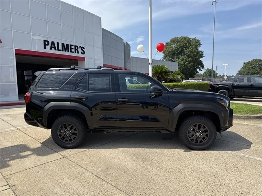2025 Toyota 4Runner SR5 photo 1