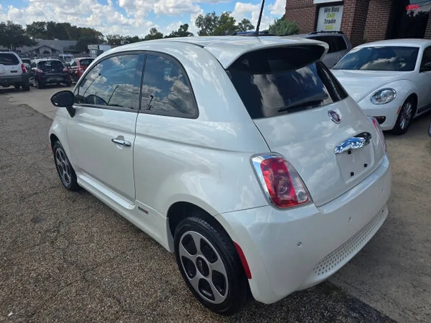 2015 Fiat 500e photo 1