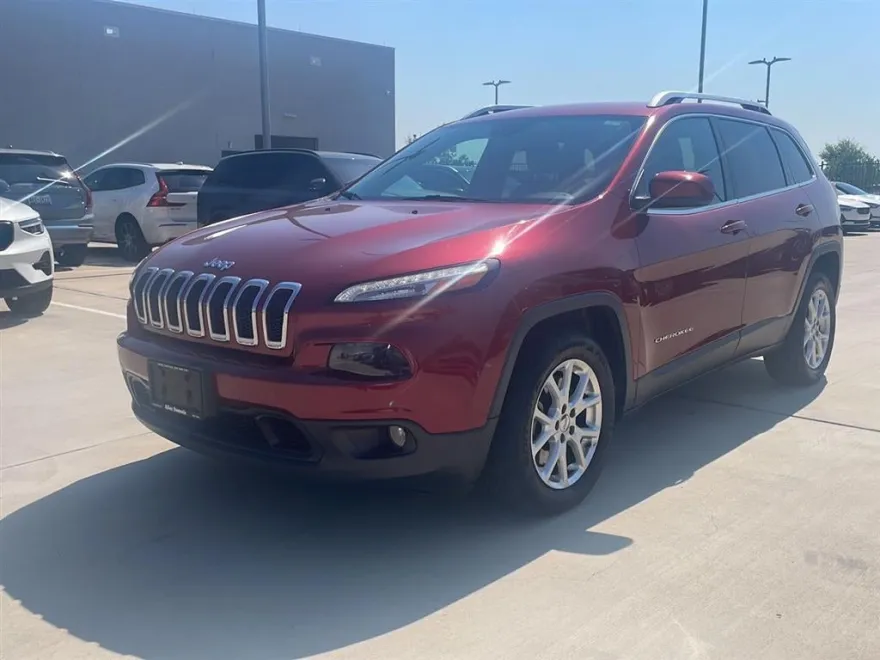 2014 Jeep Cherokee Latitude photo 1
