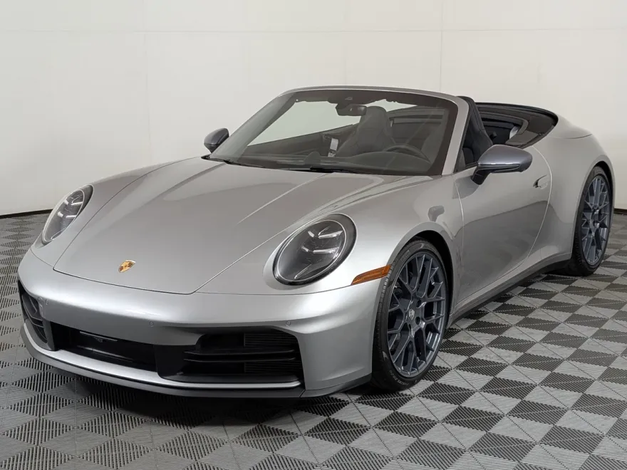 2025 Porsche 911 photo 1