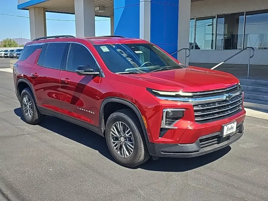 2026 Chevrolet Traverse photo 1