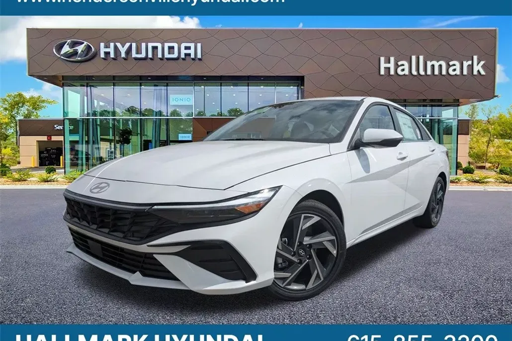 2025 Hyundai Elantra Limited photo 1