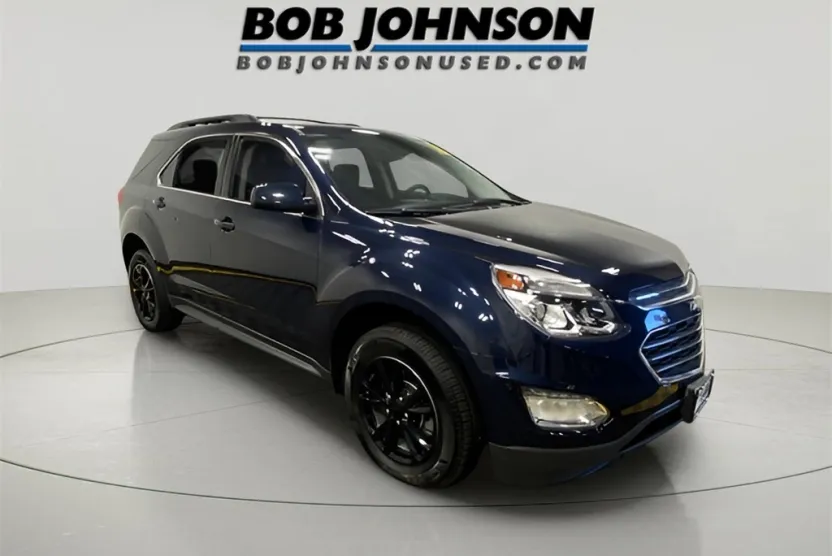 2016 Chevrolet Equinox LT photo 1