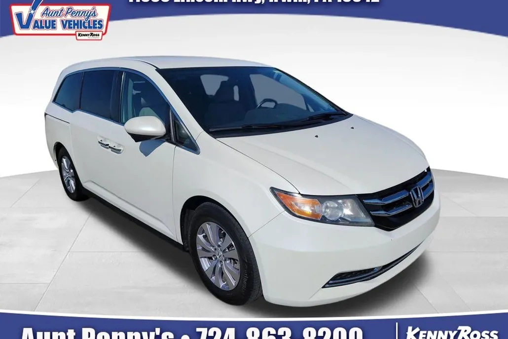 2016 Honda Odyssey SE photo 1