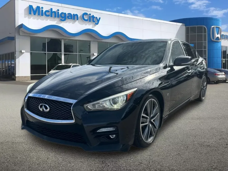 2015 Infiniti Q50 Premium photo 1