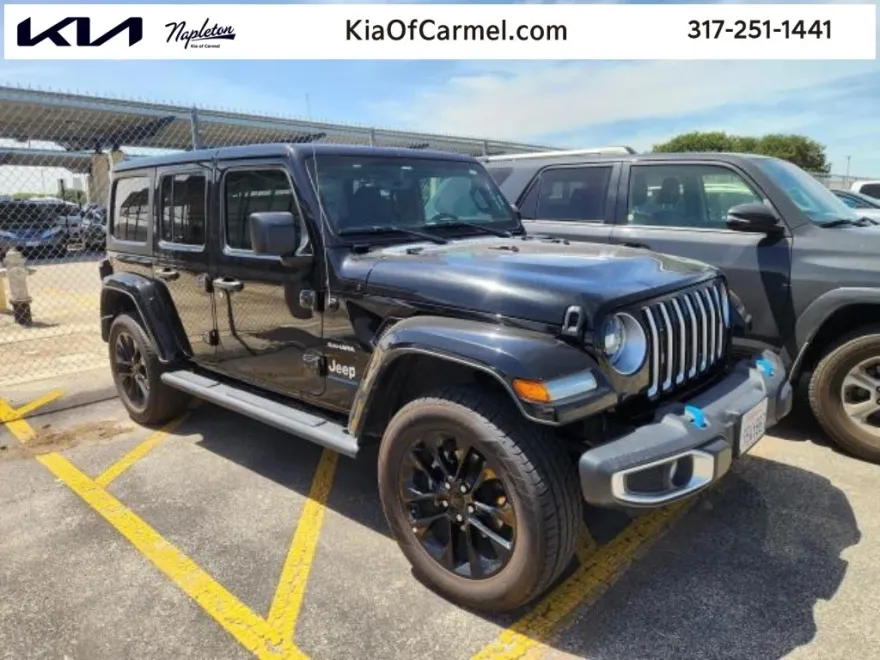 2023 Jeep Wrangler Sahara 4xe photo 1