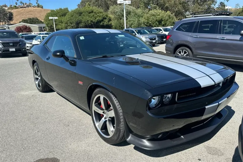 2013 Dodge Challenger SRT8 392 photo 1