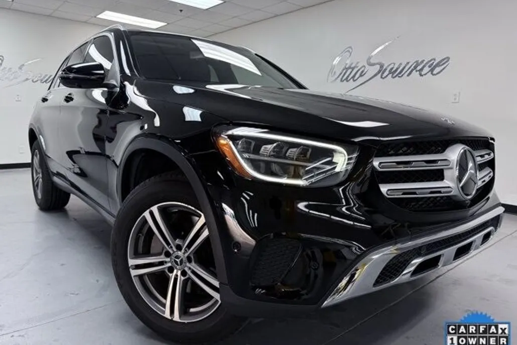 2020 Mercedes Benz GLC 300 photo 1