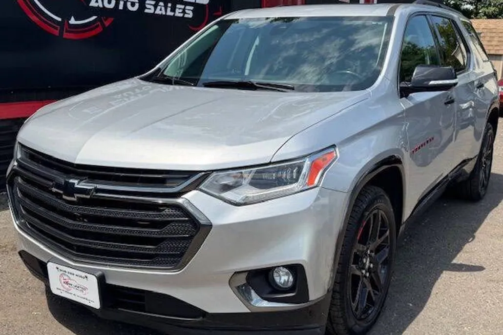 2019 Chevrolet Traverse Premier photo 1