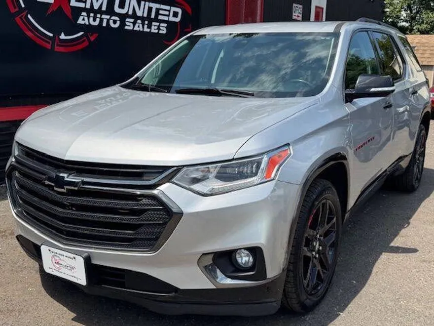 2019 Chevrolet Traverse Premier photo 1