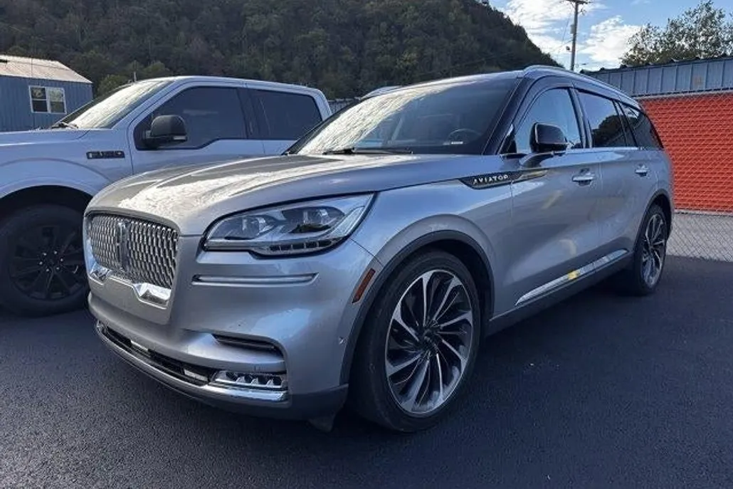 2020 Lincoln Aviator Reserve photo 1