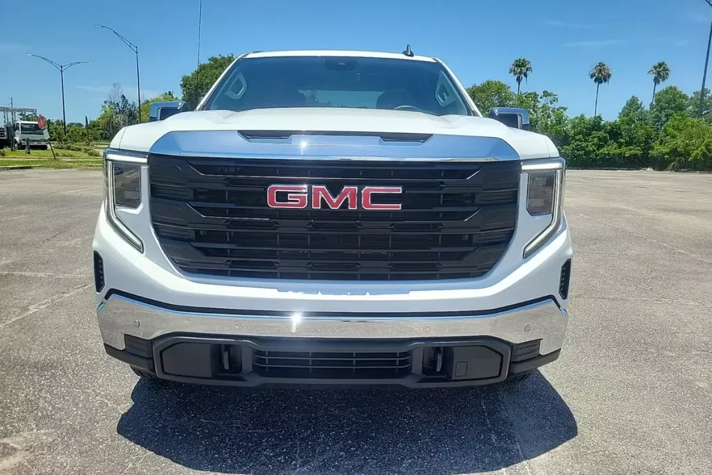 2025 Gmc Sierra 1500 Pro photo 1