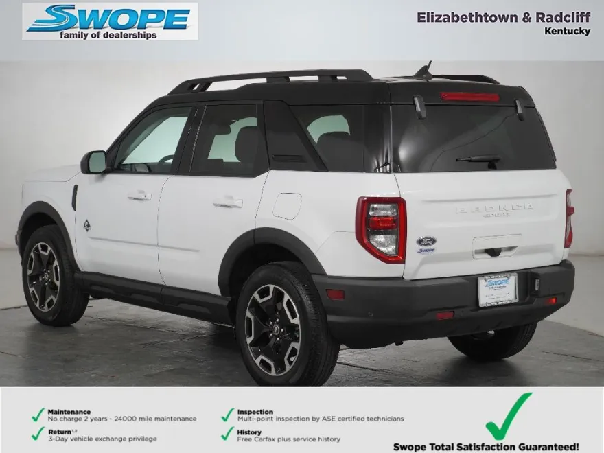 2024 Ford Bronco Sport Outer Banks photo 1