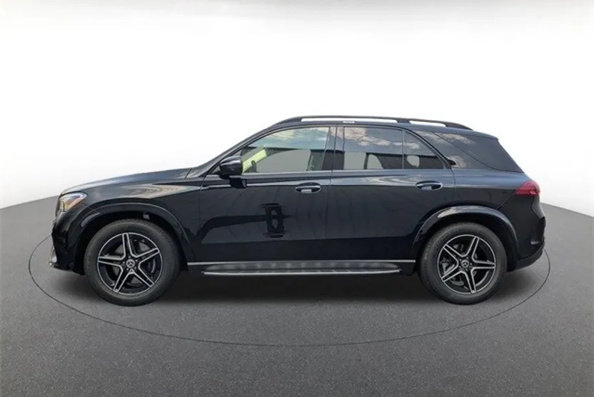 2026 Mercedes Benz GLE 450 4MATIC photo 1