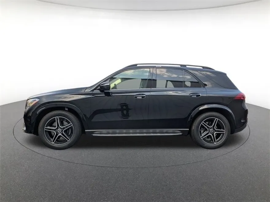 2026 Mercedes Benz GLE 450 4MATIC photo 1