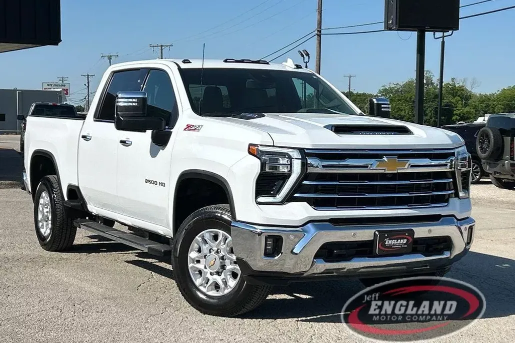 2024 Chevrolet Silverado 2500HD LTZ photo 1