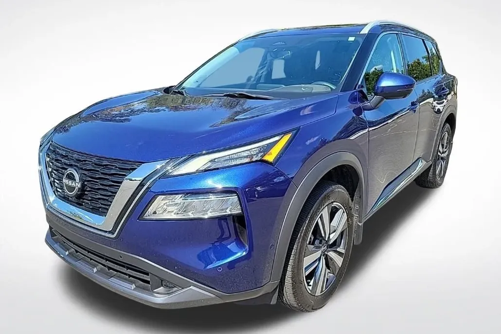 2022 Nissan Rogue SL photo 1