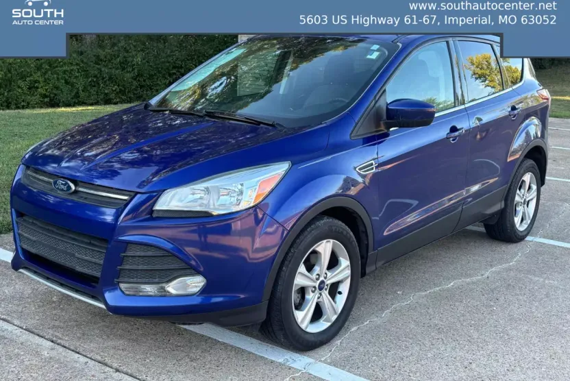 2015 Ford Escape SE Sport photo 1