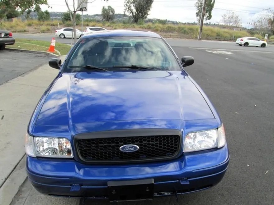 2011 Ford Crown Victoria Police Interceptor photo 1